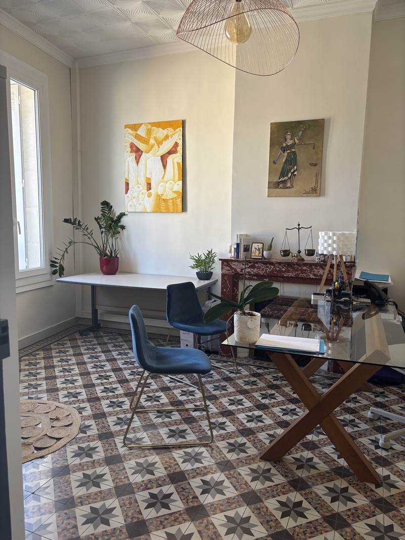 bureau-2-libre-entrée-coté-gauche.jpg
