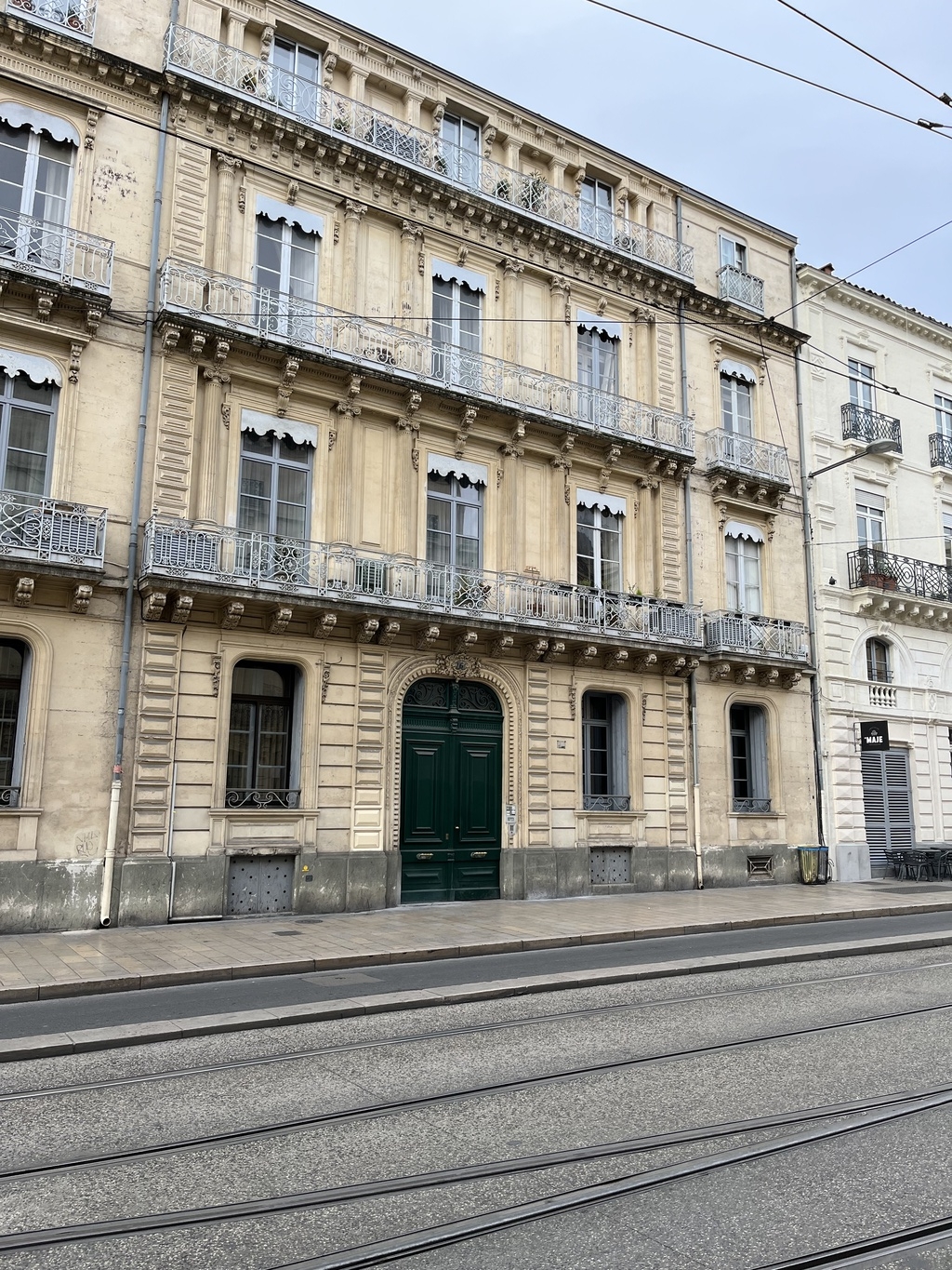 Photo-façade.jpg